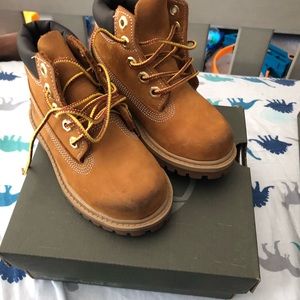 Timberland toddler size 7